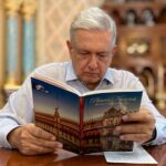 amlo leyendo